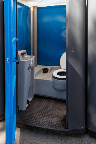 Best Porta potty rental near me  in Bellevue, WA