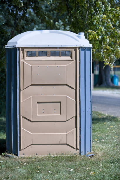 Best Porta potty delivery and setup  in Bellevue, WA