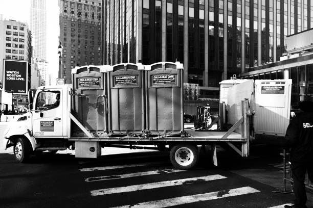 Best Emergency porta potty rental  in Bellevue, WA